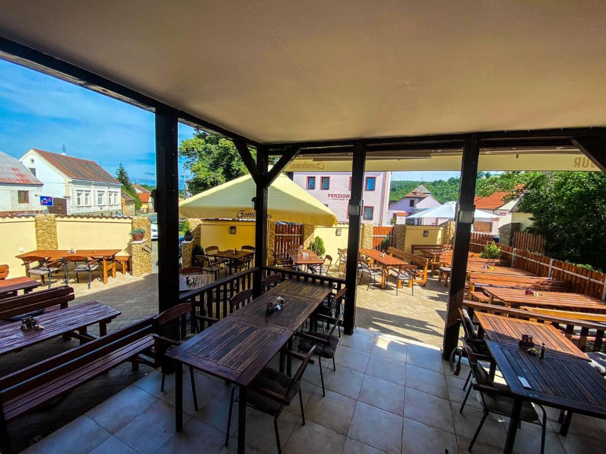 Penzion Cesky Dvur Stary Plzenec Exterior foto